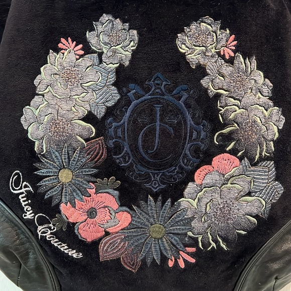 Velvet JUICY COUTURE Y2K shoulder bag with beautiful embroidery and wristlet - Picture 6 of 16